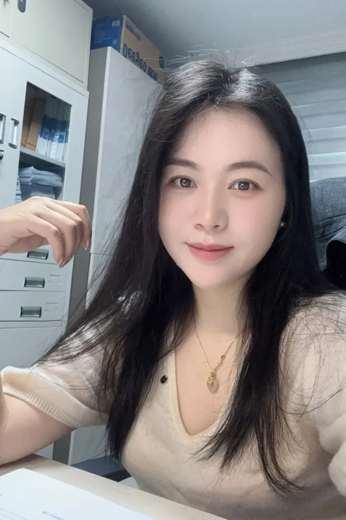 Ảnh gái đẹp khuôn mặt khả ái dịu dàng