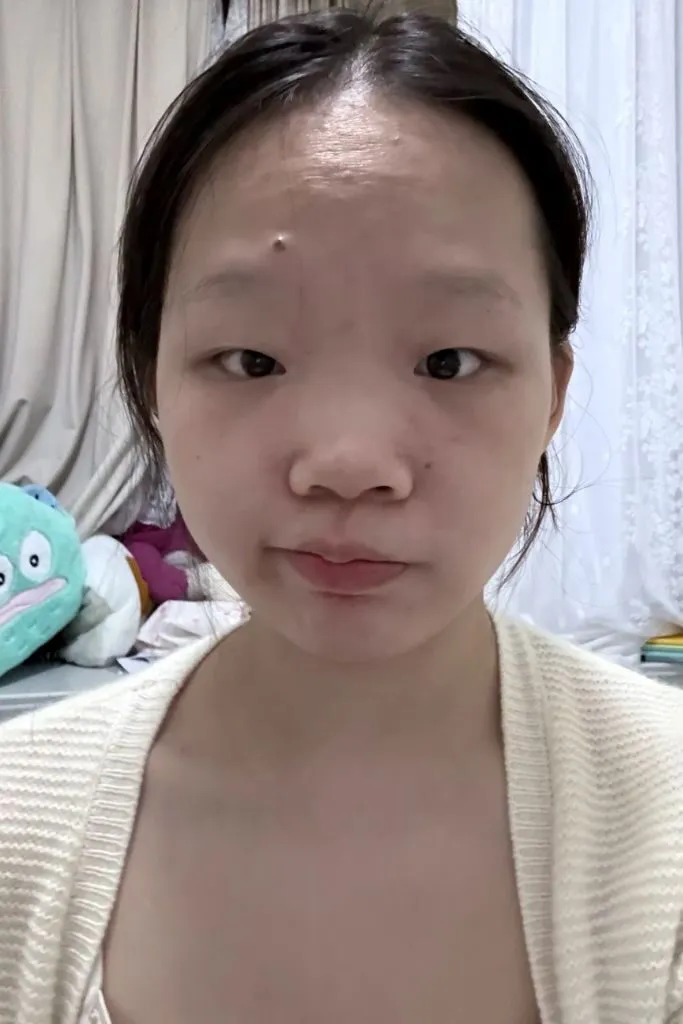 Ảnh gái xấu từ bẩm sinh của tạo hóa