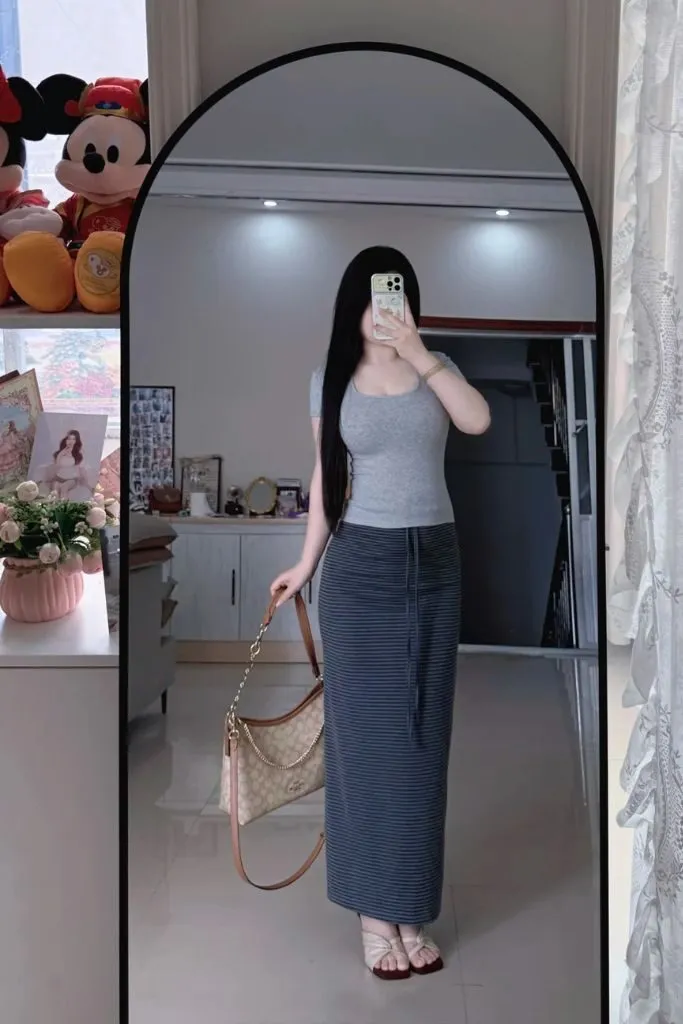 Gái xinh vú to, ngực bự gợi cảm