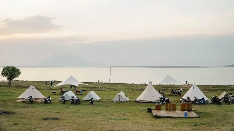 Kinh nghiệm Camping hồ Dầu Tiếng từ A-Z, Review chi tiết